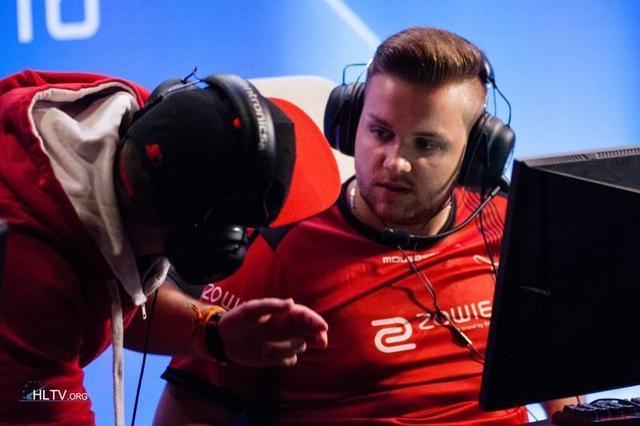 战升班马时 战升班马时